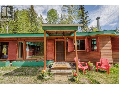 2572 Stoney Drive, Kamloops, BC 