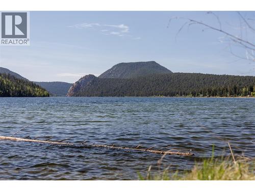 2572 Stoney Drive, Kamloops, BC 
