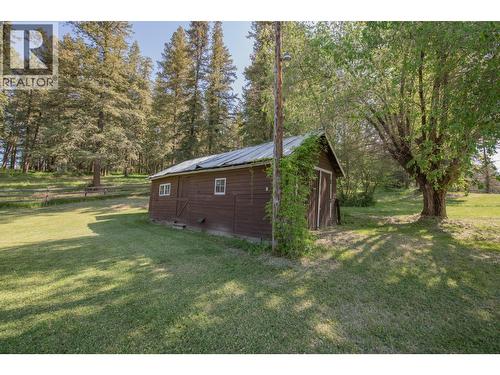 2471 6 Highway, Lumby, BC 