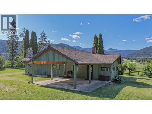 2471 6 Highway, Lumby, BC 