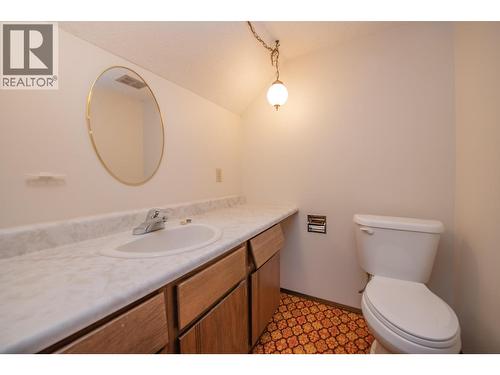 Basement 2 pc bath - 2471 6 Highway, Lumby, BC 