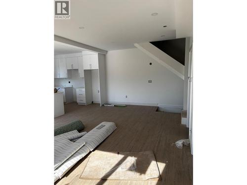 Living room with stairs to 2nd floor bedrooms - 980 Franklyn Road Unit# 3 Lot# 3, Kelowna, BC 