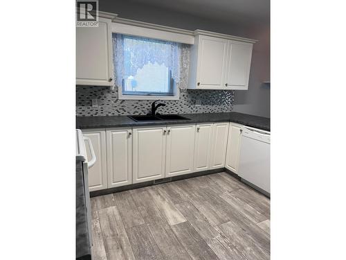 Home is now vacant! - 2250 Louie Drive Unit# 69, Westbank, BC - Indoor Photo Showing Kitchen With Double Sink
