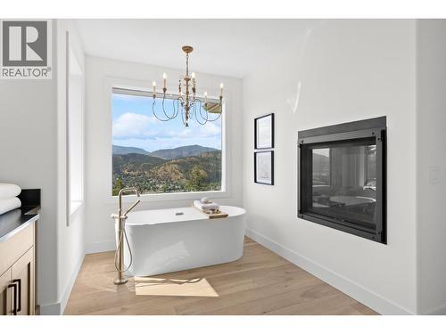 2150 Breckenridge Court, Kelowna, BC - Indoor