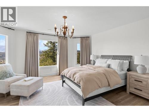 2150 Breckenridge Court, Kelowna, BC - Indoor Photo Showing Bedroom
