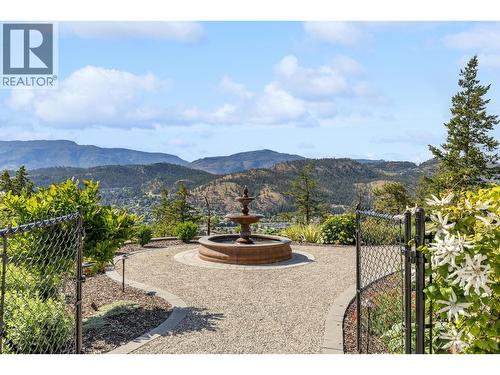 2150 Breckenridge Court, Kelowna, BC - Outdoor With View