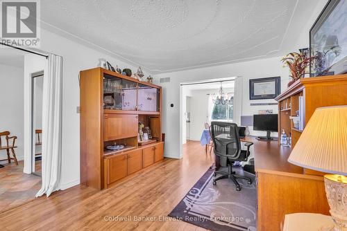 359 Lexington Road, Waterloo, ON 