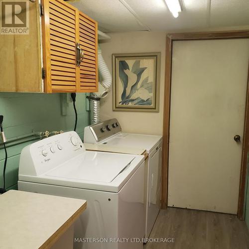 5 Burdy Drive, St. Catharines (Grapeview), ON - Indoor Photo Showing Laundry Room
