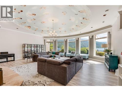 2614 3A Highway, Nelson, BC 