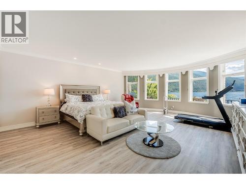2614 3A Highway, Nelson, BC 