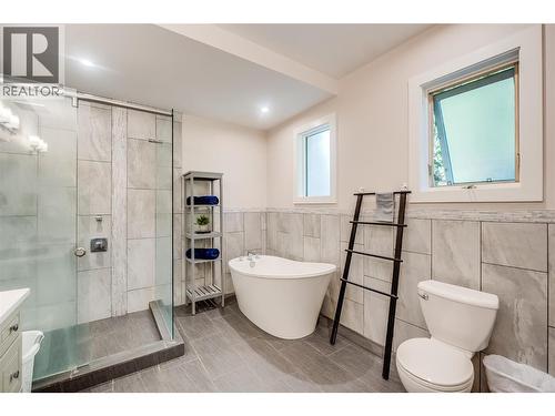 2614 3A Highway, Nelson, BC 