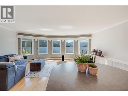 2614 3A Highway, Nelson, BC 