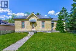 12 MYRTLE Avenue  Cambridge, ON N1S 2R9