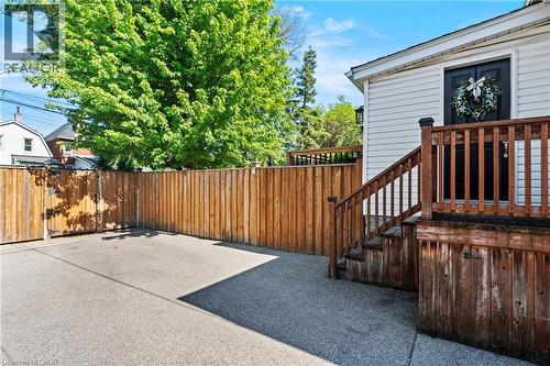 99 Edgemont Street N, Hamilton, ON - Outdoor