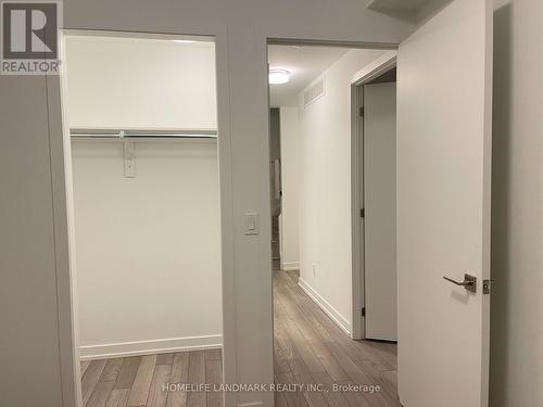 307 - 8 Walder Lane, Richmond Hill, ON 