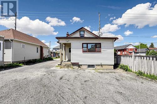 223 Bloor Street E, Oshawa, ON 