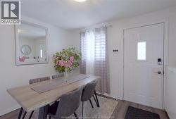 1073 pierre avenue Windsor, ON N9A 2L1