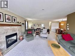 1672 Thayer Court Kelowna, BC V1Y 8M2
