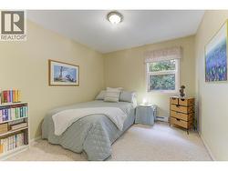 Bedroom 2 - 