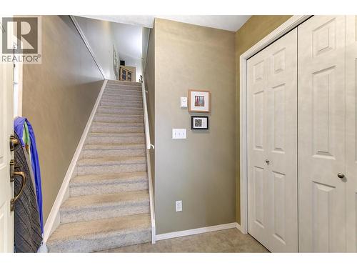 1672 Thayer Court, Kelowna, BC - Indoor Photo Showing Other Room
