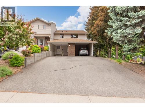 1672 Thayer Court, Kelowna, BC - Outdoor With Facade