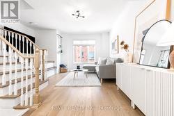 8 GROGAN MEWS Toronto, ON M6H 4J9