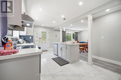 66 Darlington Drive, Hamilton, ON 