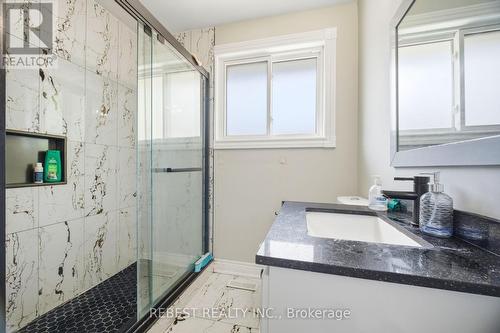 66 Darlington Drive, Hamilton, ON 