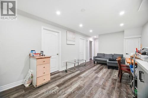 66 Darlington Drive, Hamilton, ON 
