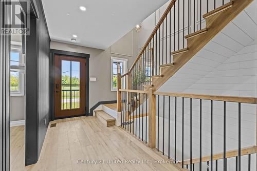 23 Jack Hills Road, Trent Lakes, ON - Indoor Photo Showing Other Room