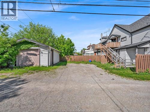 1153 University Avenue East, Windsor, ON 