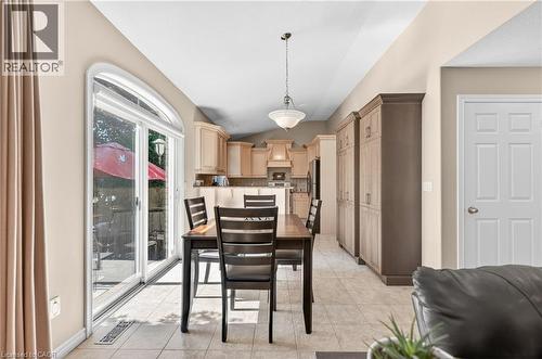 211 Mcnichol Drive, Cambridge, ON - Indoor Photo Showing Other Room