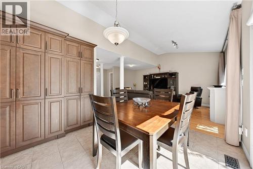 211 Mcnichol Drive, Cambridge, ON - Indoor Photo Showing Dining Room