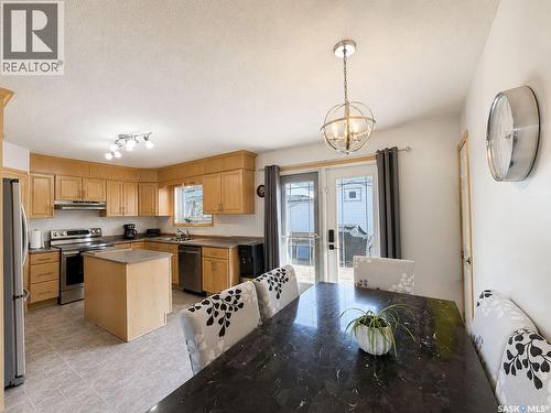 761 3Rd Street E, Prince Albert, SK - Indoor Photo Showing Kitchen