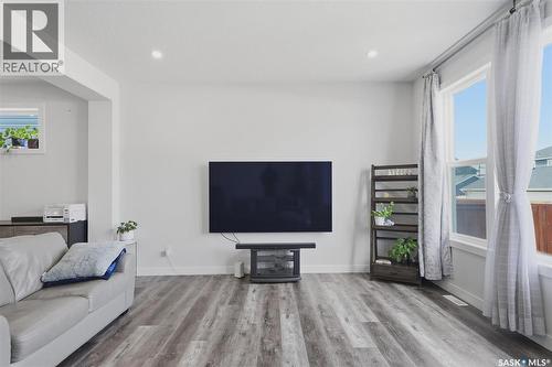 259 Skopik Crescent, Saskatoon, SK 