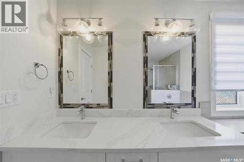 259 Skopik Crescent, Saskatoon, SK 