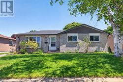 47 BIRCH COURT Kawartha Lakes (Lindsay), ON K9V 5J3