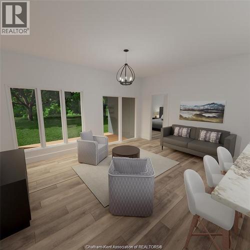 39 Demall Drive, Dresden, ON - Indoor Photo Showing Living Room