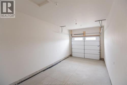 39 Demall Drive, Dresden, ON - Indoor Photo Showing Garage