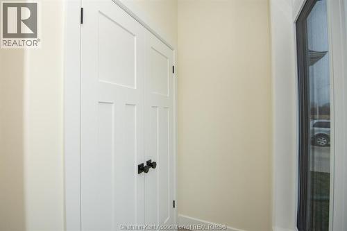 39 Demall Drive, Dresden, ON - Indoor Photo Showing Other Room