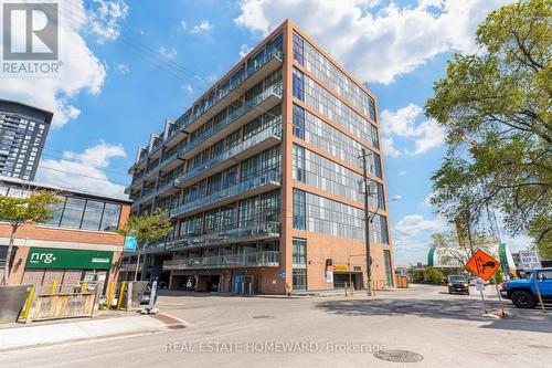 732 - 5 Hanna Avenue, Toronto, ON - Outdoor