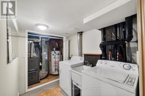 121 - 1095 Mississaga Street W, Orillia, ON - Indoor Photo Showing Laundry Room