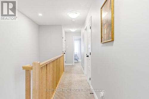 32 Duncanville Street, Russell, ON - Indoor Photo Showing Other Room