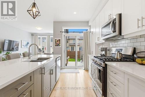 32 Duncanville Street, Russell, ON - Indoor Photo Showing Kitchen With Double Sink With Upgraded Kitchen
