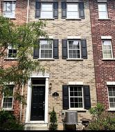 19 JOHN RUSSELL LANE Kitchener, ON N2H 0B5