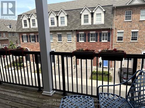 19 John Russell Lane, Kitchener, ON - Outdoor