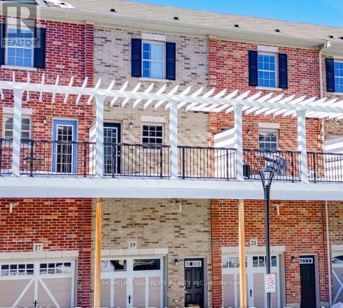 19 John Russell Lane, Kitchener, ON - 