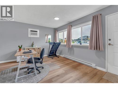172 Mcgowan Road, Oliver, BC 
