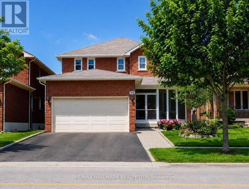 92 WELDRICK ROAD E  Richmond Hill, ON L4C 8T7