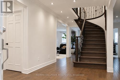 92 Weldrick Road E, Richmond Hill, ON - Indoor Photo Showing Other Room
